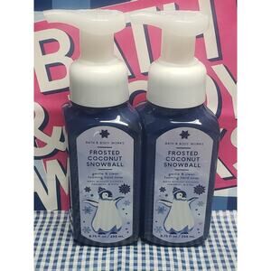 BBW Frosted Coconut Snowball Gentle & Clean Fresh Foaming Hand Soap 2 Pack